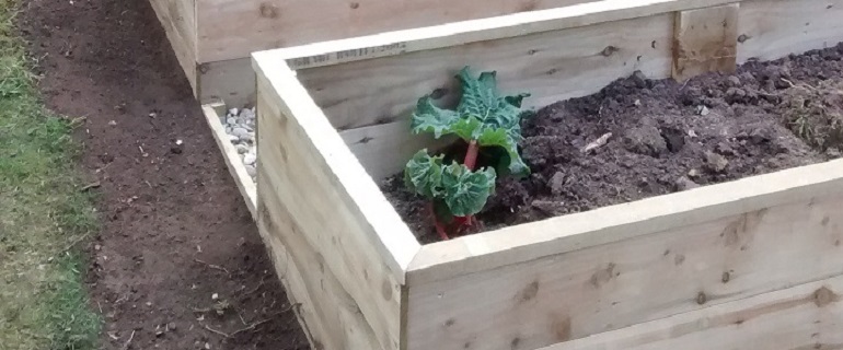 Raised bed banner
